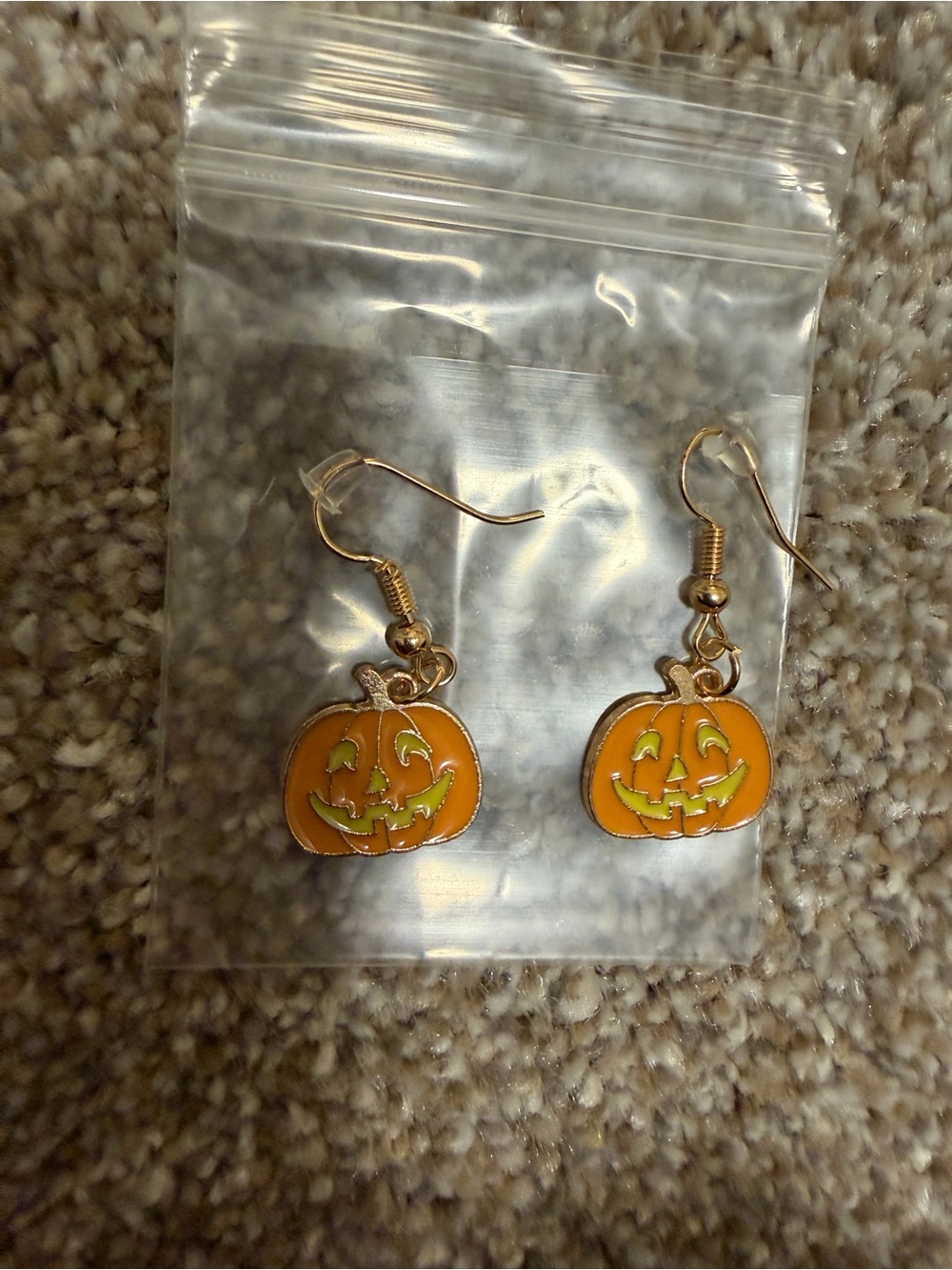 Halloween Pumpkin Dangle Earrings - Orange Jack-O'-Lantern